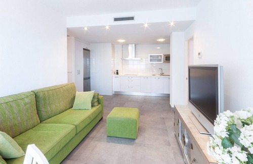 Grau i Platja Apartment | Condo in front of the Beach, Airco and lovely sunny terrace.