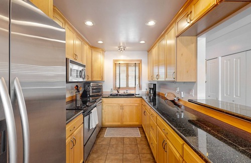 Port Ludlow Condo | Condo with amazing bay view, lanai, pickleball, hot tub, pools, & gym