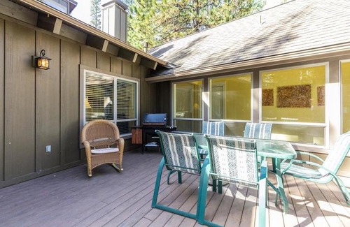 Sunriver House | Conifer 7