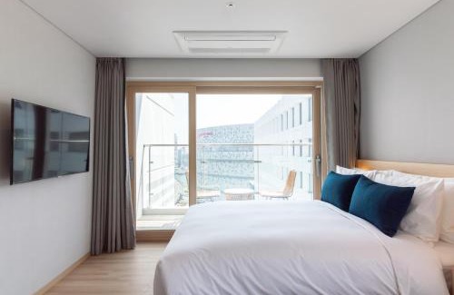 Jungang-dong Hotel | Connect Busan Hotel & Residence