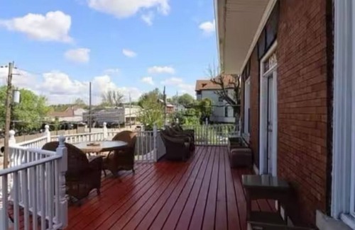 Connellsville House | Connellsville Getaway