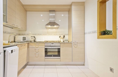 Dreta de l'Eixample Apartment | consell de cent