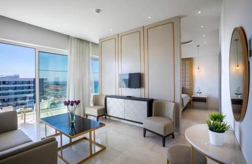 Protaras Hotel | Constantinos the Great Beach Hotel