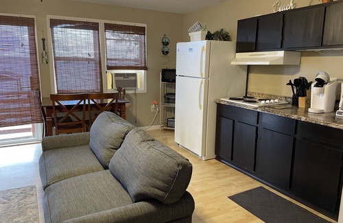 Romulus Cottage | Contemporary Cottage on Seneca Lake - NO OWNERS FEES