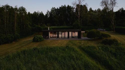 Otepaa House | Contemporary design lake cabin