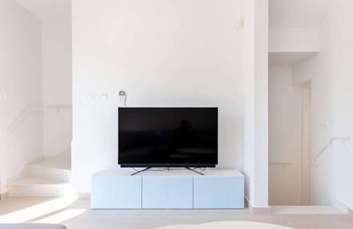 Softades Villa | Contemporary, modern only mins from the coastline.