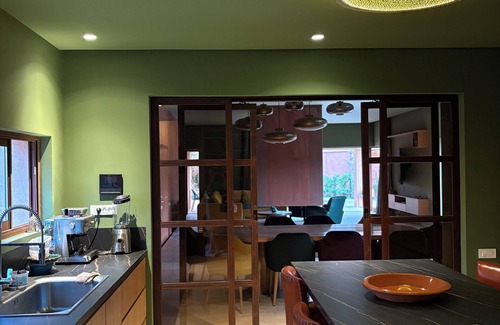 Mechouar-Kasbah Villa | Contemporary villa with Moroccan craftsmanship near Medina and airport,