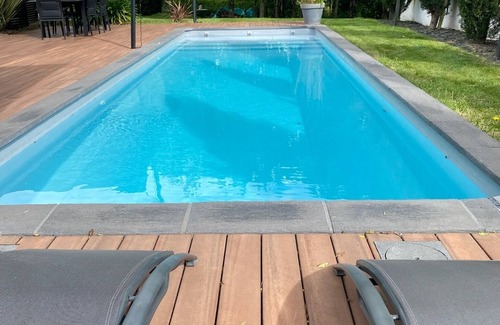 Vannes House | Contemporary villa with private pool close to the port of Vannes