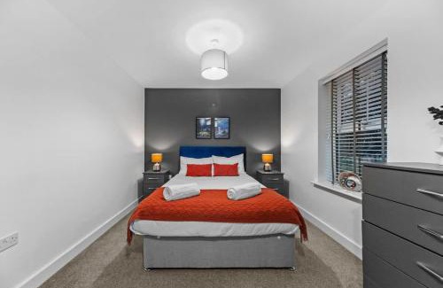 Killingbeck House | Contractor & Family Friendly 4-BR House - Leads