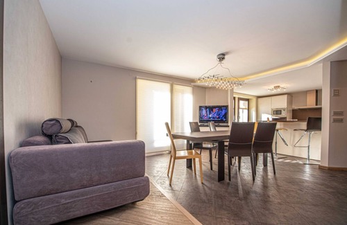 San Rocco House | Convenience, comfort and atmosphere at your fingertips.