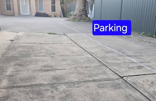 Cabramatta House | Convenient new private entire home in the heart of Little Saigon.