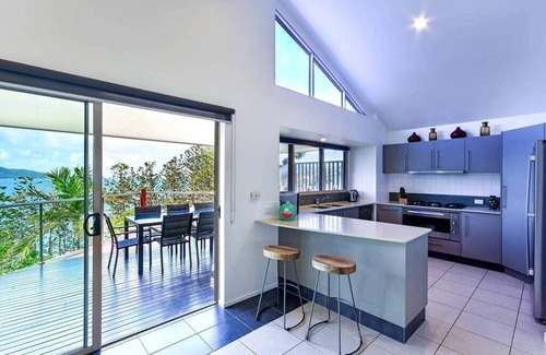 Hamilton Island Apartment | Cooinda Gardens 4, Cooinda Gardens 4 on Hamilton Island