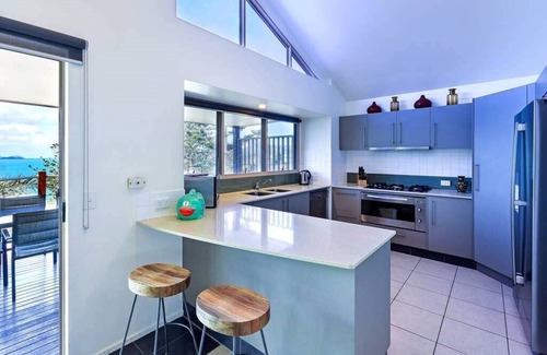 Hamilton Island Apartment | Cooinda Gardens 4, Cooinda Gardens 4 on Hamilton Island