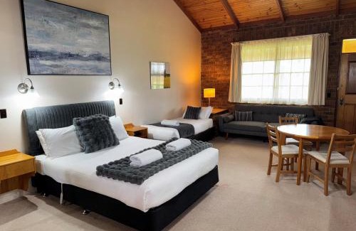 Comaum Hotel | Coonawarra Place Motor Inn