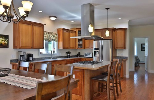 Cooperstown Apartment | Coop Diamonds Sunrise Estates IV - Private bathrooms, Heated Pool, 5 miles to DP