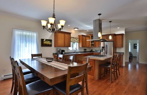 Cooperstown Apartment | Coop Diamonds Sunrise Estates IV - Private bathrooms, Heated Pool, 5 miles to DP