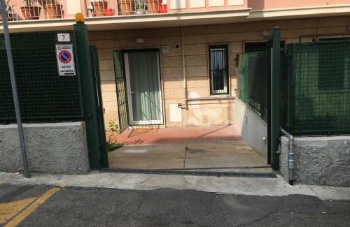 Albaro Apartment | Cooper Apartment