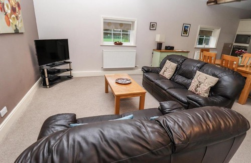 Saxilby House | Cooper's Cottage, Lincoln