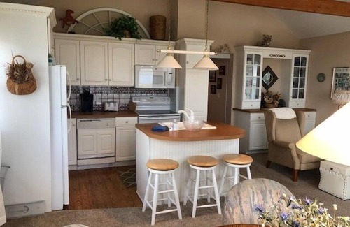 Knox County Cabin | COOPERS BEACH COTTAGE - Town of Owls Head