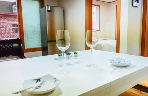Jowon-dong Apartment | Coopie House 2 (two Rooms+King+Queen+Sofa bed