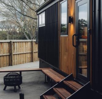 Christchurch Apartment | Copper Beech Cottage