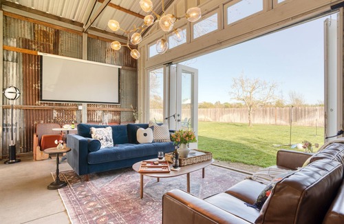 Windsor House | Coppola by AvantStay | Explore The Wineries Near This Gorgeous Healdsburg Home!