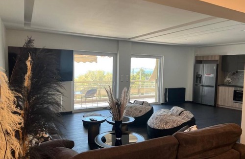 Palaio Faliro Hotel | Coral Hotel Athens