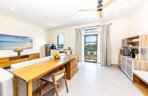Long Bay Apartment | Coral@Long Bay Retreat-Luxury Stay near Grace Bay