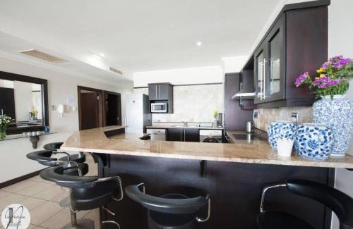La Mercy Apartment | Coral Reef