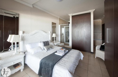 La Mercy Apartment | Coral Reef