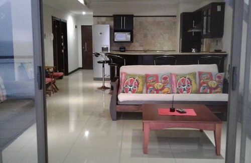 La Mercy Apartment | Coral Reef