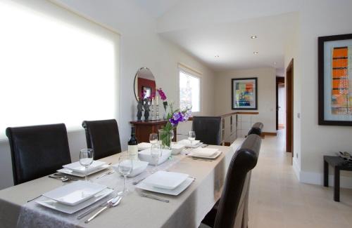 Los Mojones Villa | Coral Villas