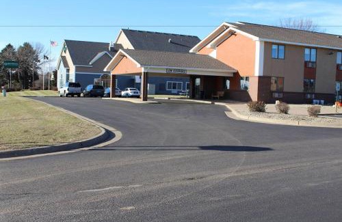 Stillwater Hotel | Coratel Inn and Suites by Jasper Stillwater