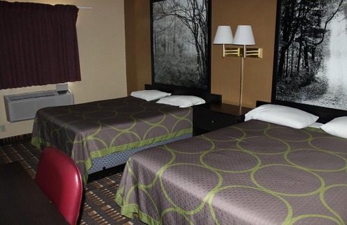 Stillwater Hotel | Coratel Inn & Suites Stillwater - Deluxe 2 Queen Bed Non-Smoking