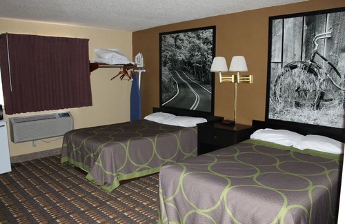 Stillwater Hotel | Coratel Inn & Suites Stillwater - Deluxe 2 Queen Bed Non-Smoking