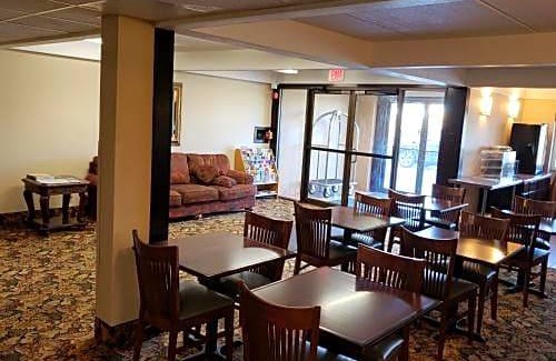 Mankato Hotel | Coratel Inn & Suites By Jasper Mankato