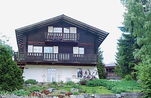 Fluehli Apartment | Cornelia