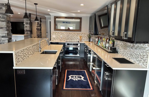 Cornelius House | Cornelius Lakefront, private pool, hot tub, game room and outdoor kitchen.