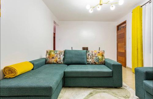 Ngara West Apartment | Corner Apt with Self check in.