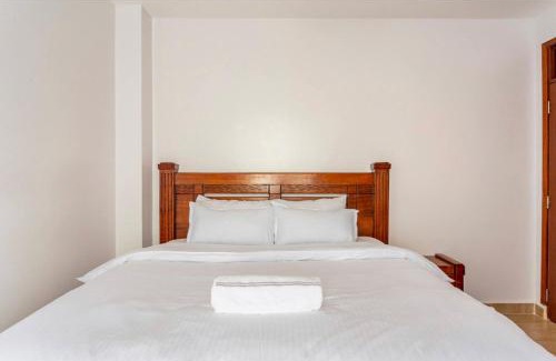 Ngara West Apartment | Corner Apt with Self check in.
