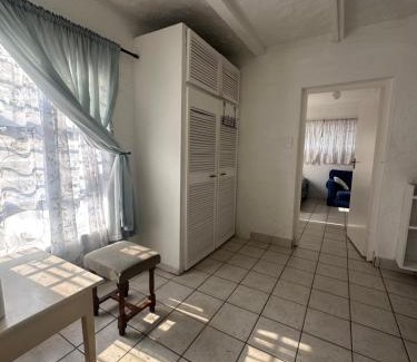 Westville Apartment | Corner Cottage - All to yourself