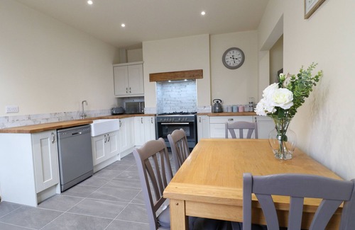 Ilkeston Cottage | Corner House Cottage