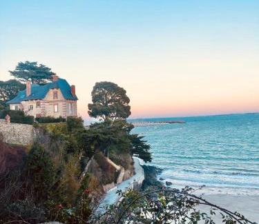 Pleudihen-sur-Rance House | Corps de Ferme Idyllique en Bord de Rance