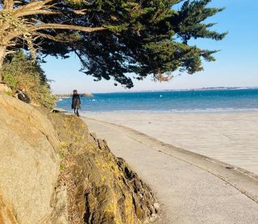 Pleudihen-sur-Rance House | Corps de Ferme Idyllique en Bord de Rance