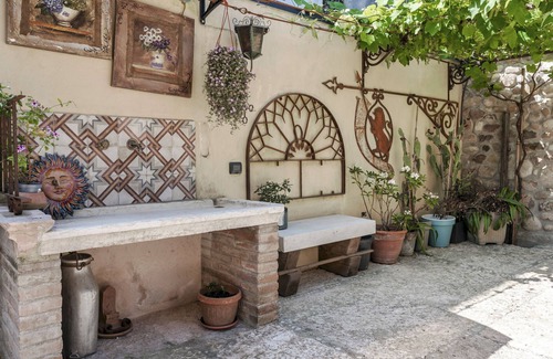 Castelnuovo del Garda Apartment | Corte Monteleone - Honeymoon Suite