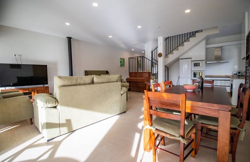 Setenil de las Bodegas Villa | Cortijo San Antonio de Trejo