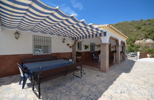 Nerja Villa | Cortijo Mari Carmen: Large Private Pool, Sea Views, A/C, WiFi