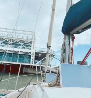 Parque das Nacoes Boat Rental | Corvo 1994