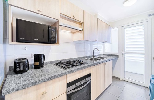 Renaca Apartment | Costa Serena - Home Office, Parking & Views