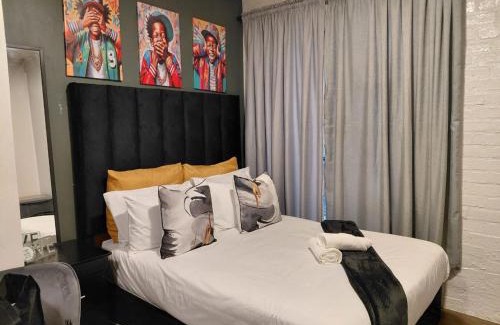 Downtown Johannesburg Apartment | Cosy 103 City Building apartment in Maboneng, with free wifi
